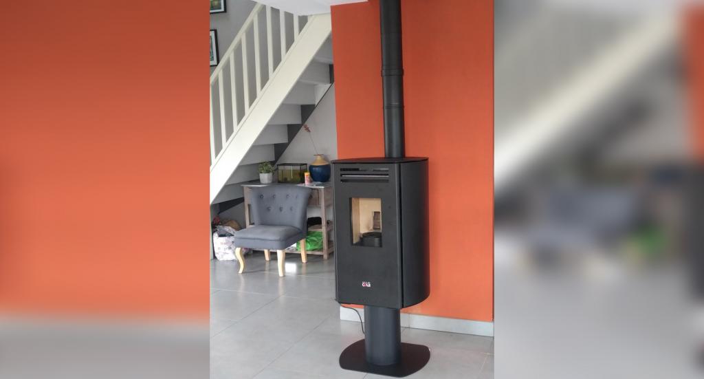 Samuel Fossey - Pole  granules COLA Swing